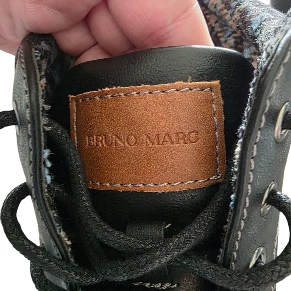 Bruno Marc Mens Black and Brown Chukka Boots size 8.5